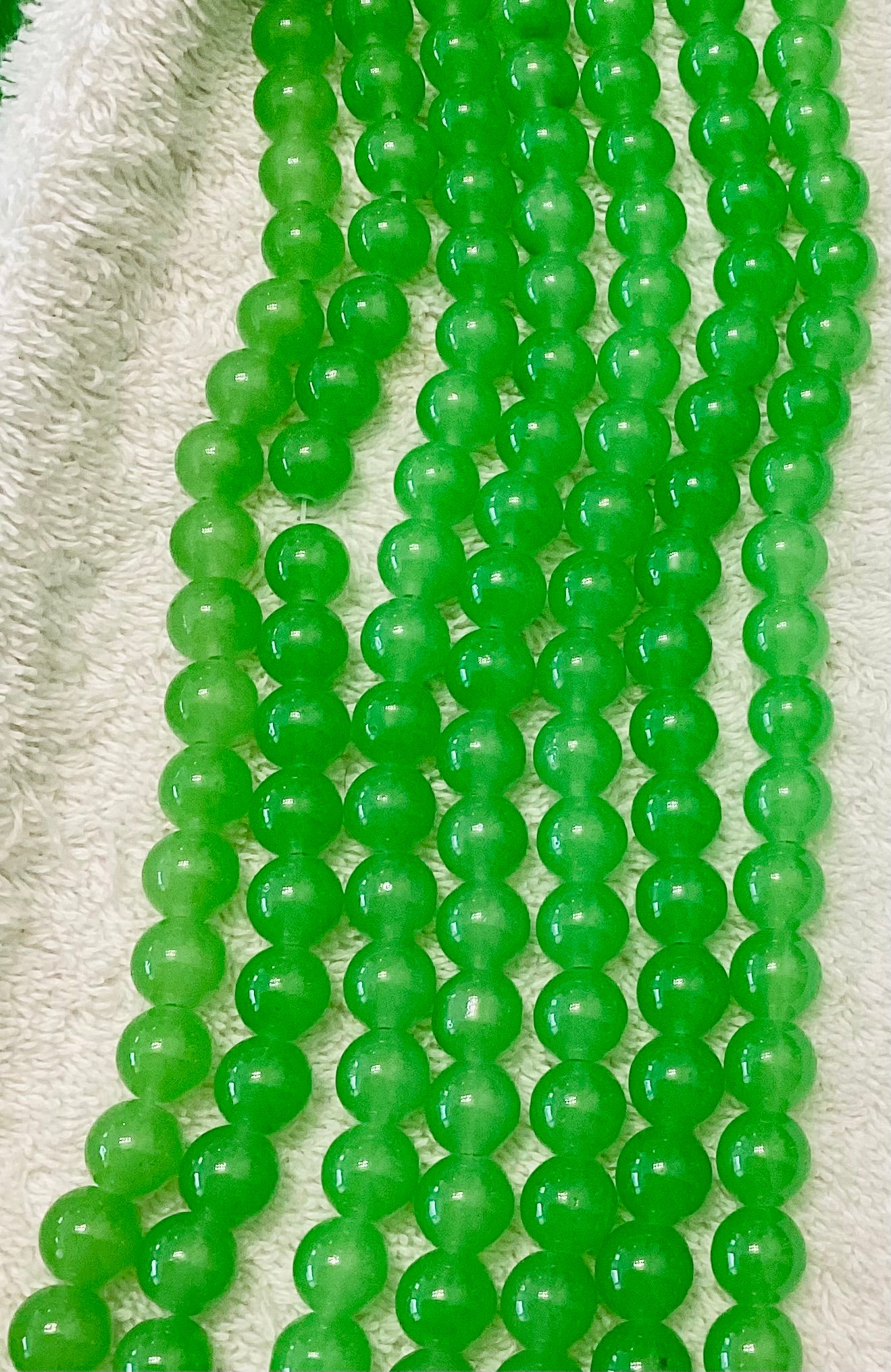 Jelly & Clear Transparent 10mm/ Each 40 beads per strand