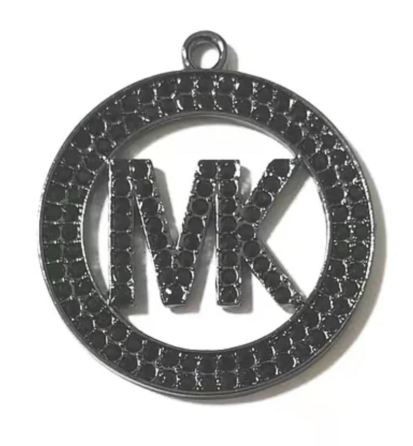 Round M Charm/Each