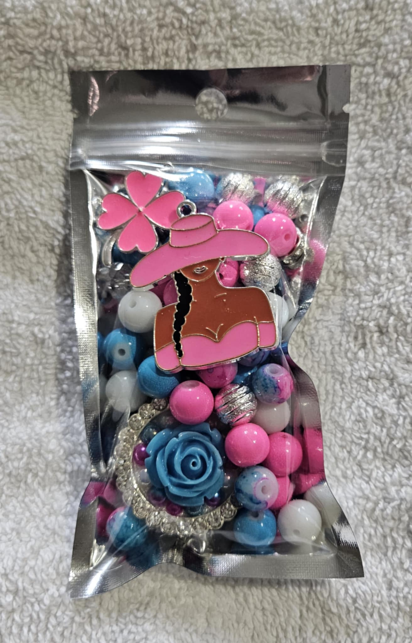 Flower two stack 10mm bead pack/Each