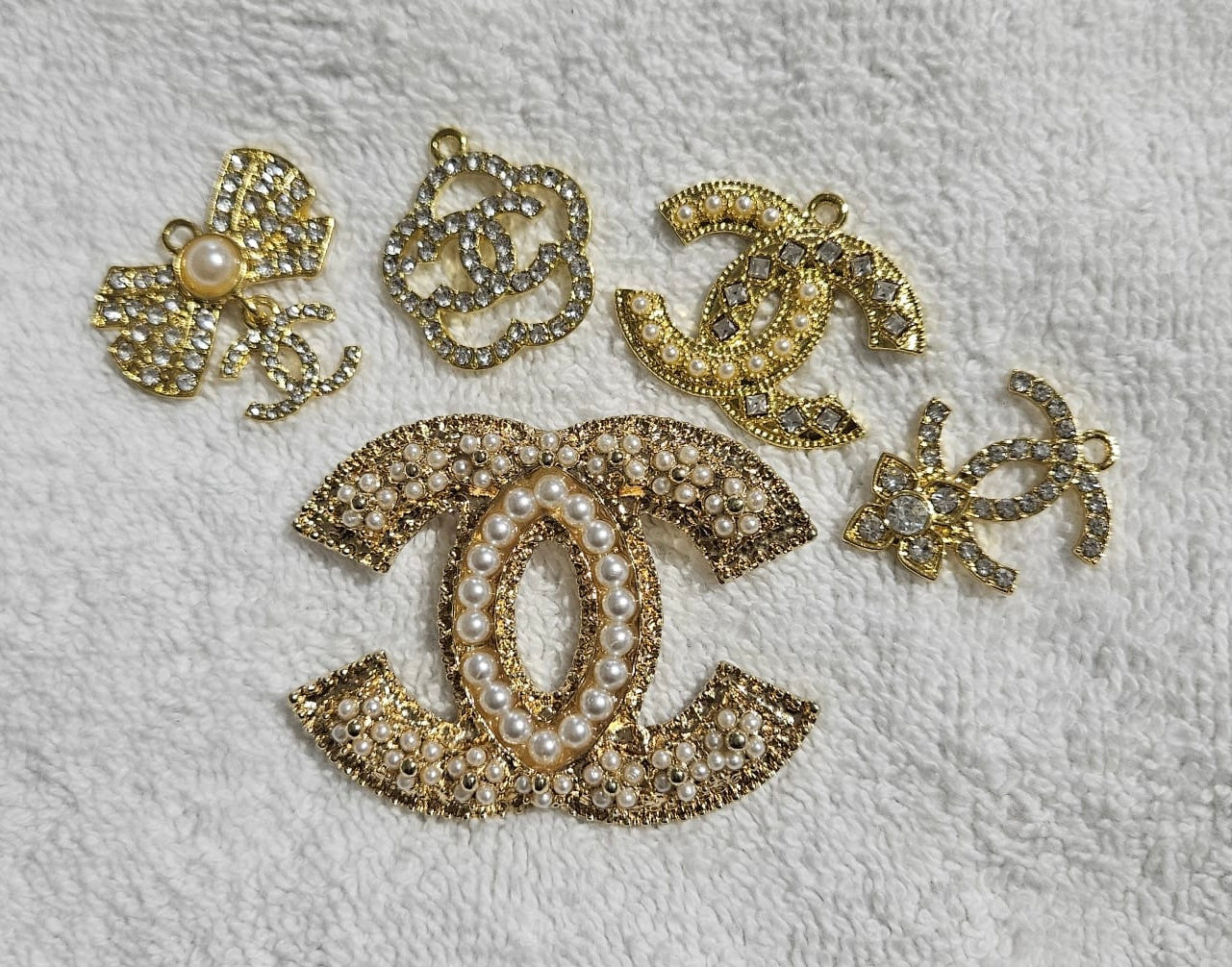 Brooch/sets/Each