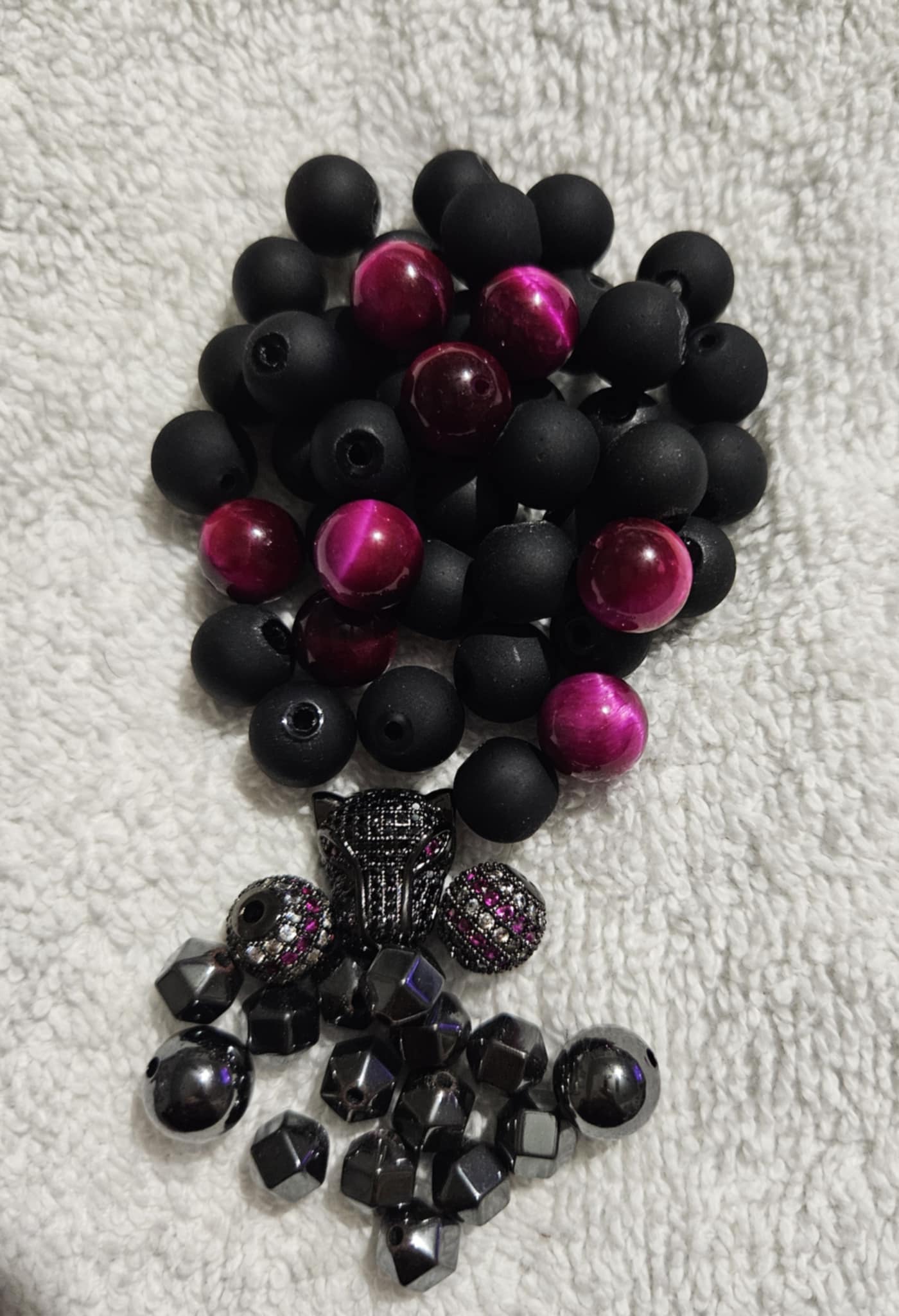 Men Packs 10mm bead two stack/Each