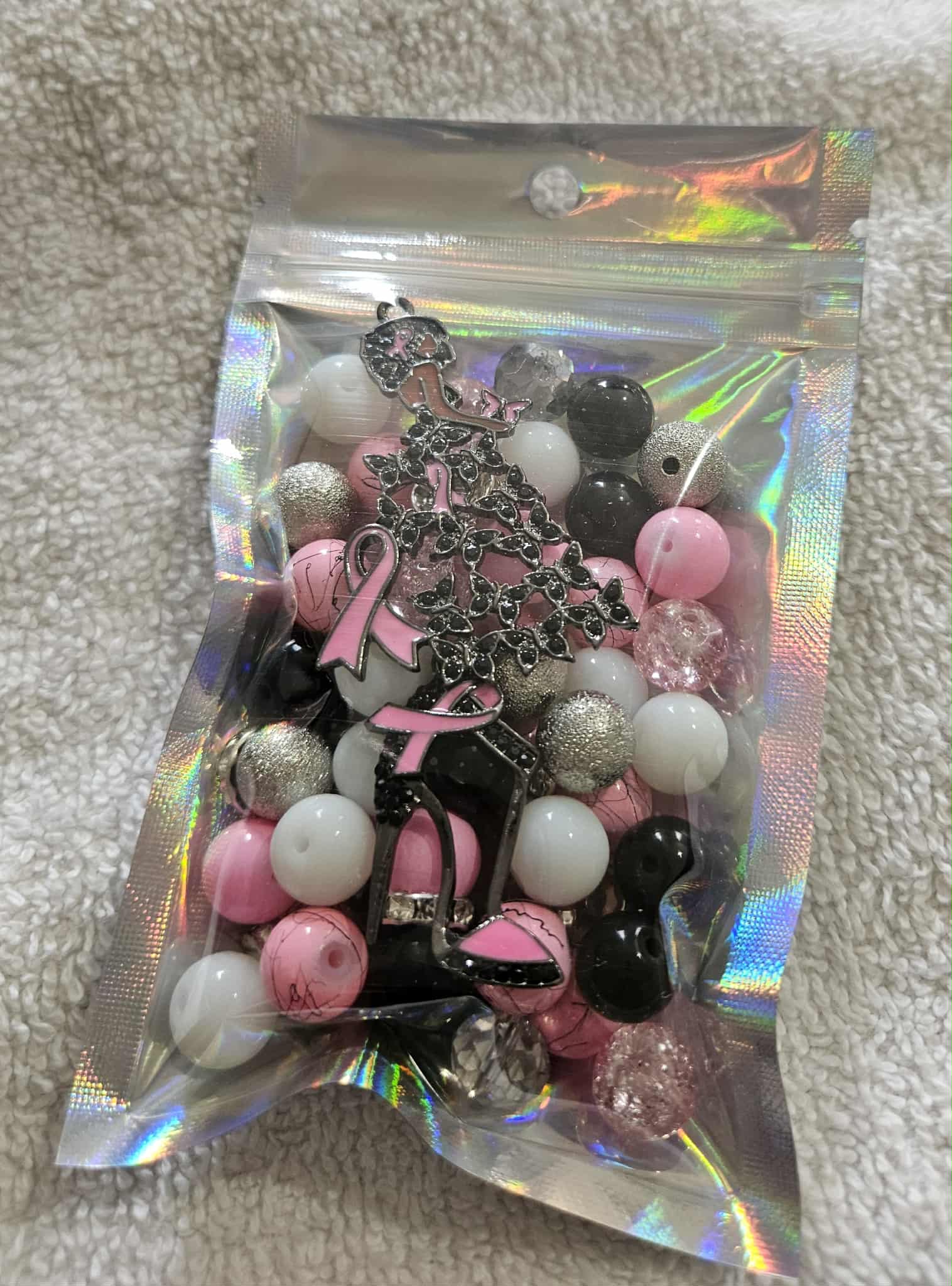 Breast cancer two stack 10mm bead pack/each